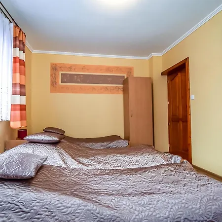 Cudzichowka Bed & Breakfast 3*