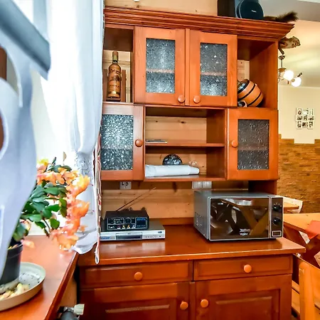 Bed & Breakfast Cudzichowka 3*