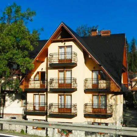 Cudzichowka Bed & Breakfast 2*